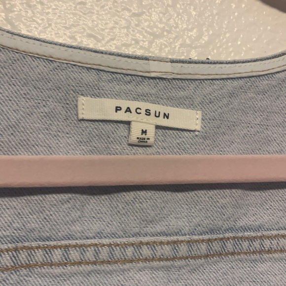 WOMEN’S PACSUN STUDDED DENIM VEST SZ.M - Picture 3 of 4